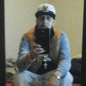 Meet your Posher, Efrain